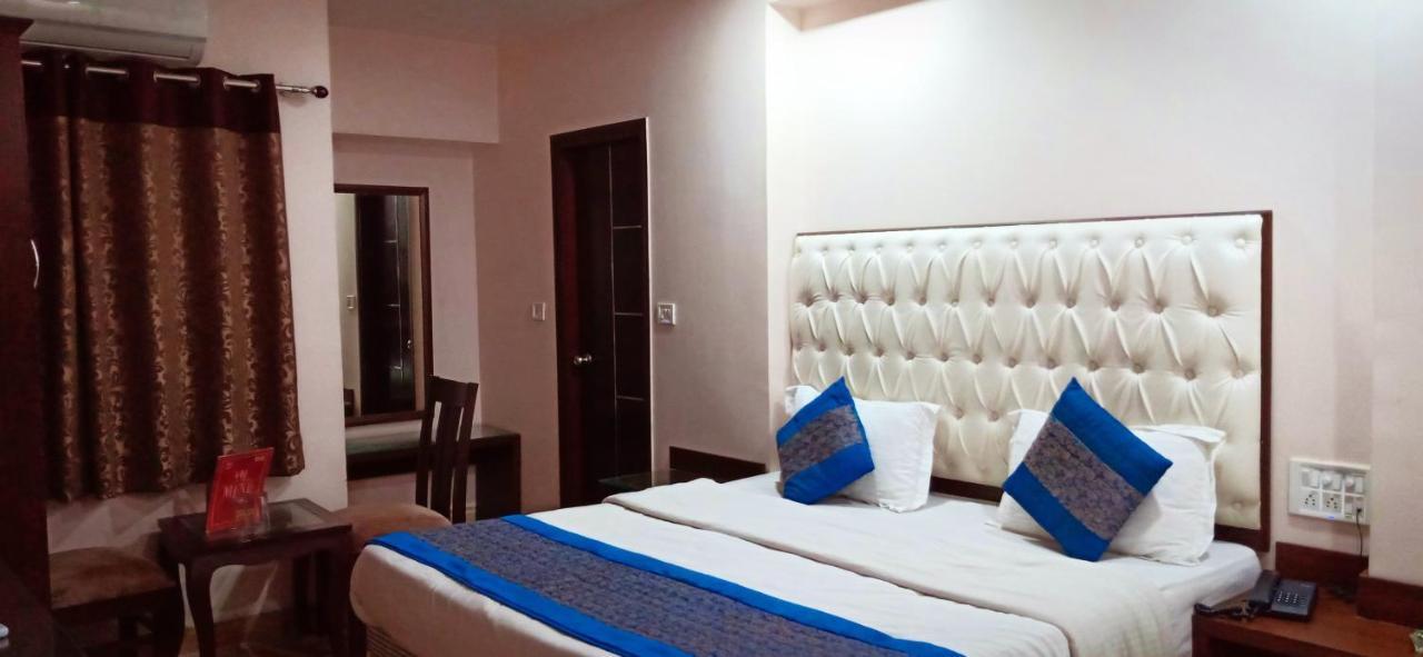 Hotel Kabeer New Delhi @ New Delhi Railway Station מראה חיצוני תמונה