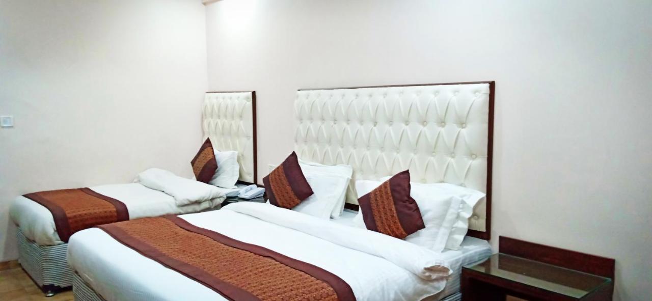 Hotel Kabeer New Delhi @ New Delhi Railway Station מראה חיצוני תמונה