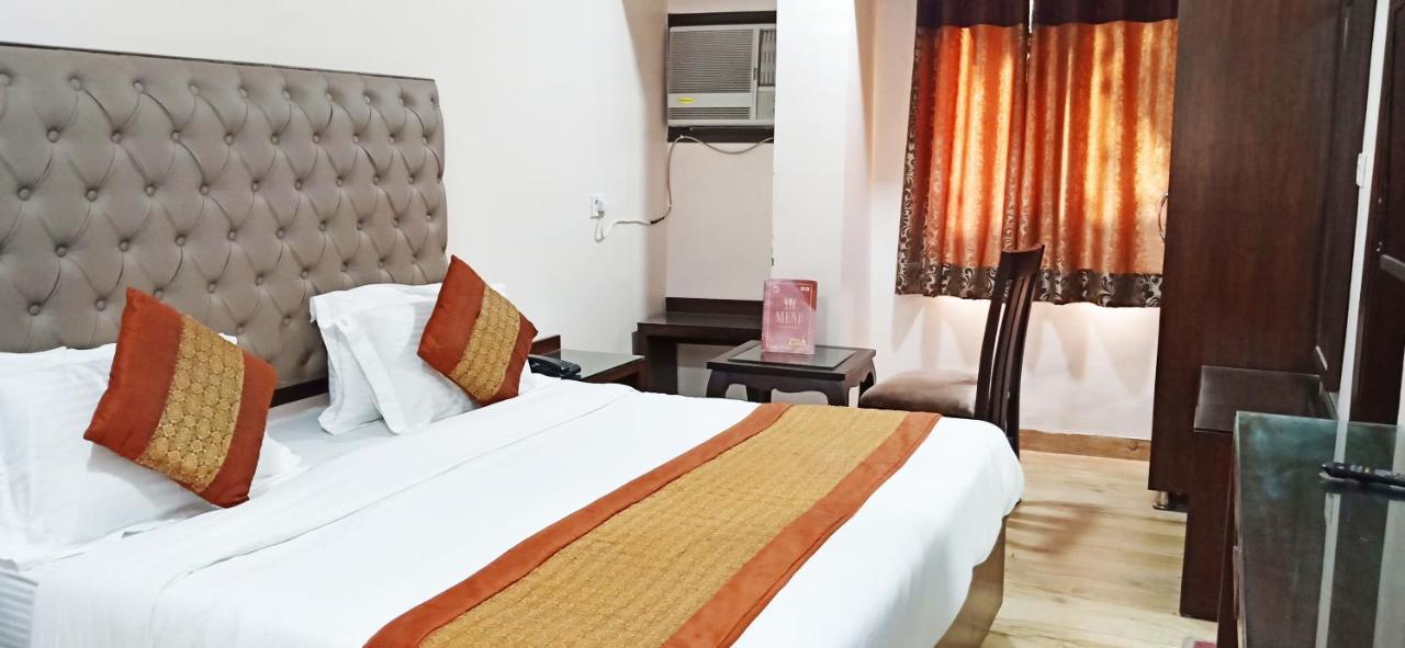 Hotel Kabeer New Delhi @ New Delhi Railway Station מראה חיצוני תמונה