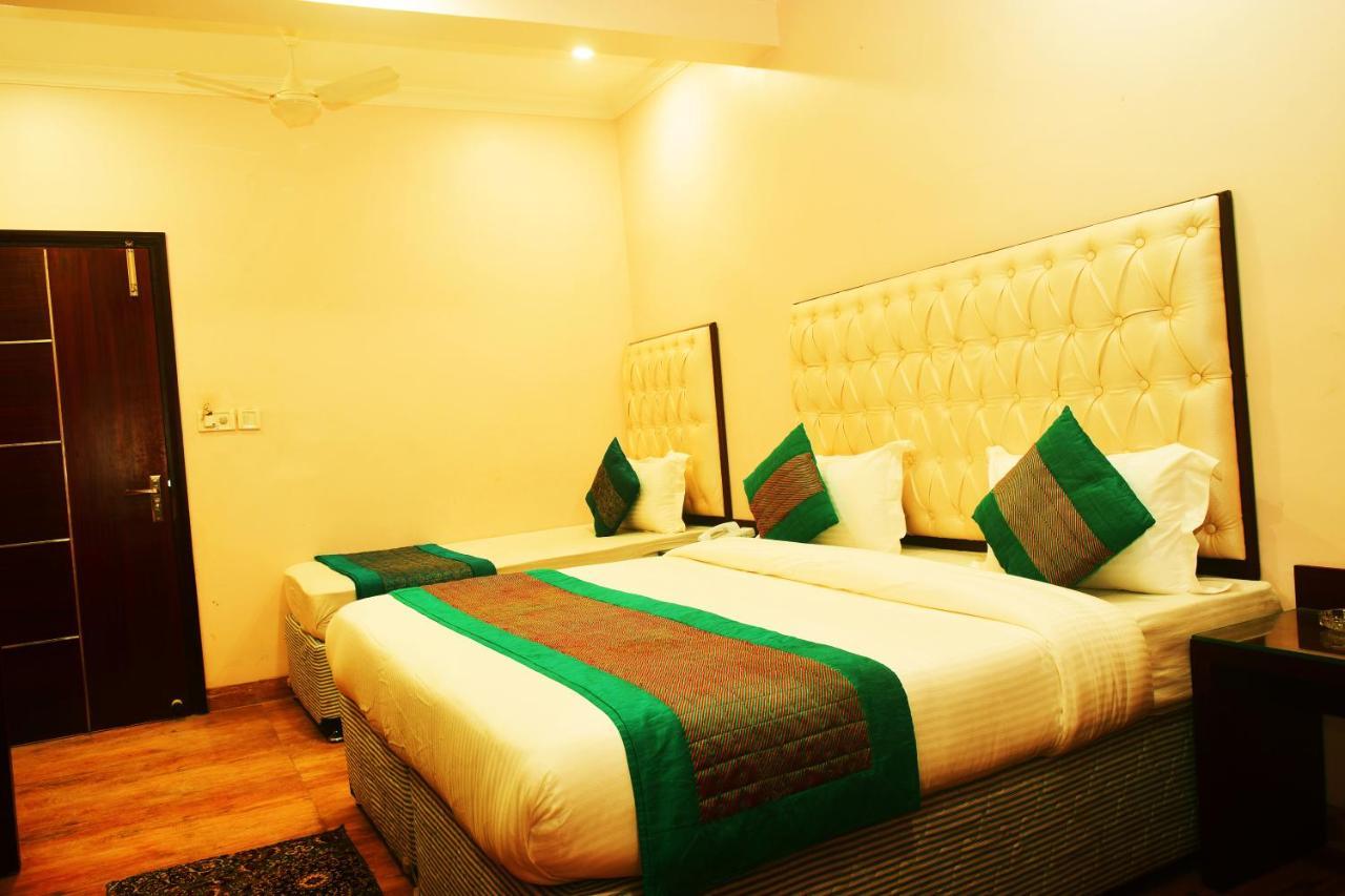 Hotel Kabeer New Delhi @ New Delhi Railway Station מראה חיצוני תמונה