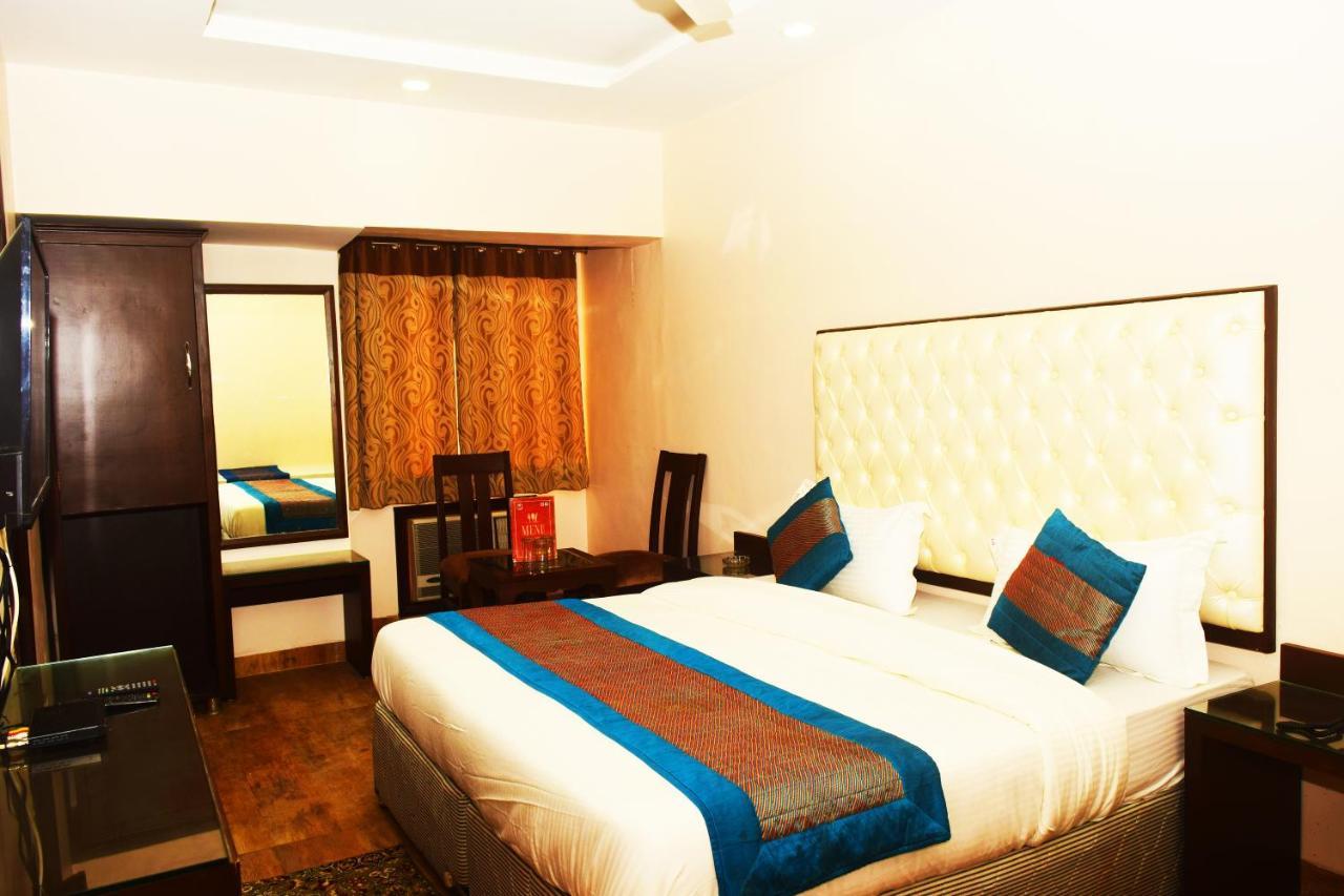 Hotel Kabeer New Delhi @ New Delhi Railway Station מראה חיצוני תמונה