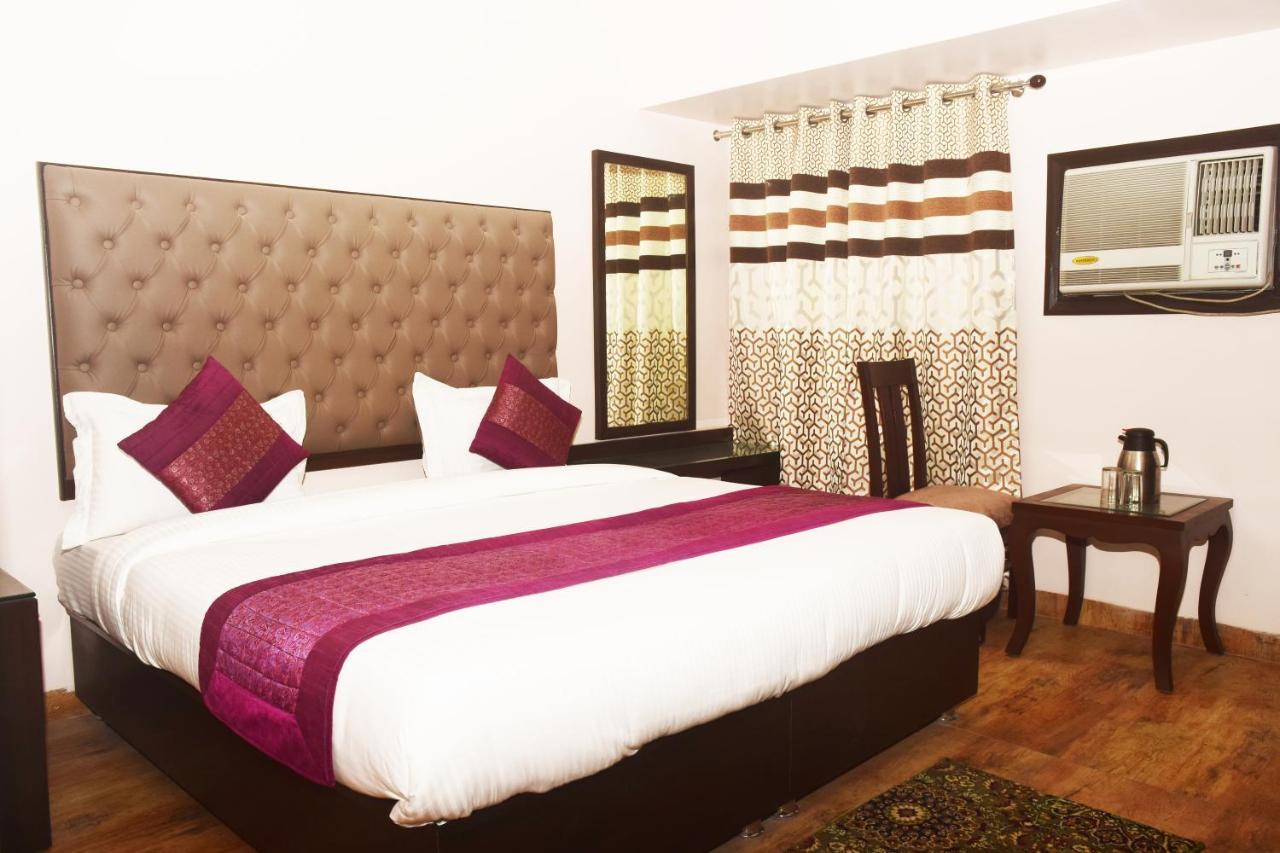 Hotel Kabeer New Delhi @ New Delhi Railway Station מראה חיצוני תמונה