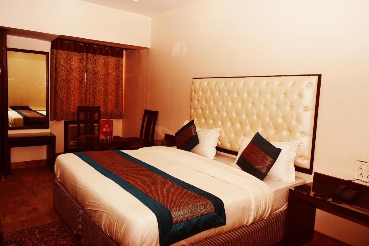 Hotel Kabeer New Delhi @ New Delhi Railway Station מראה חיצוני תמונה