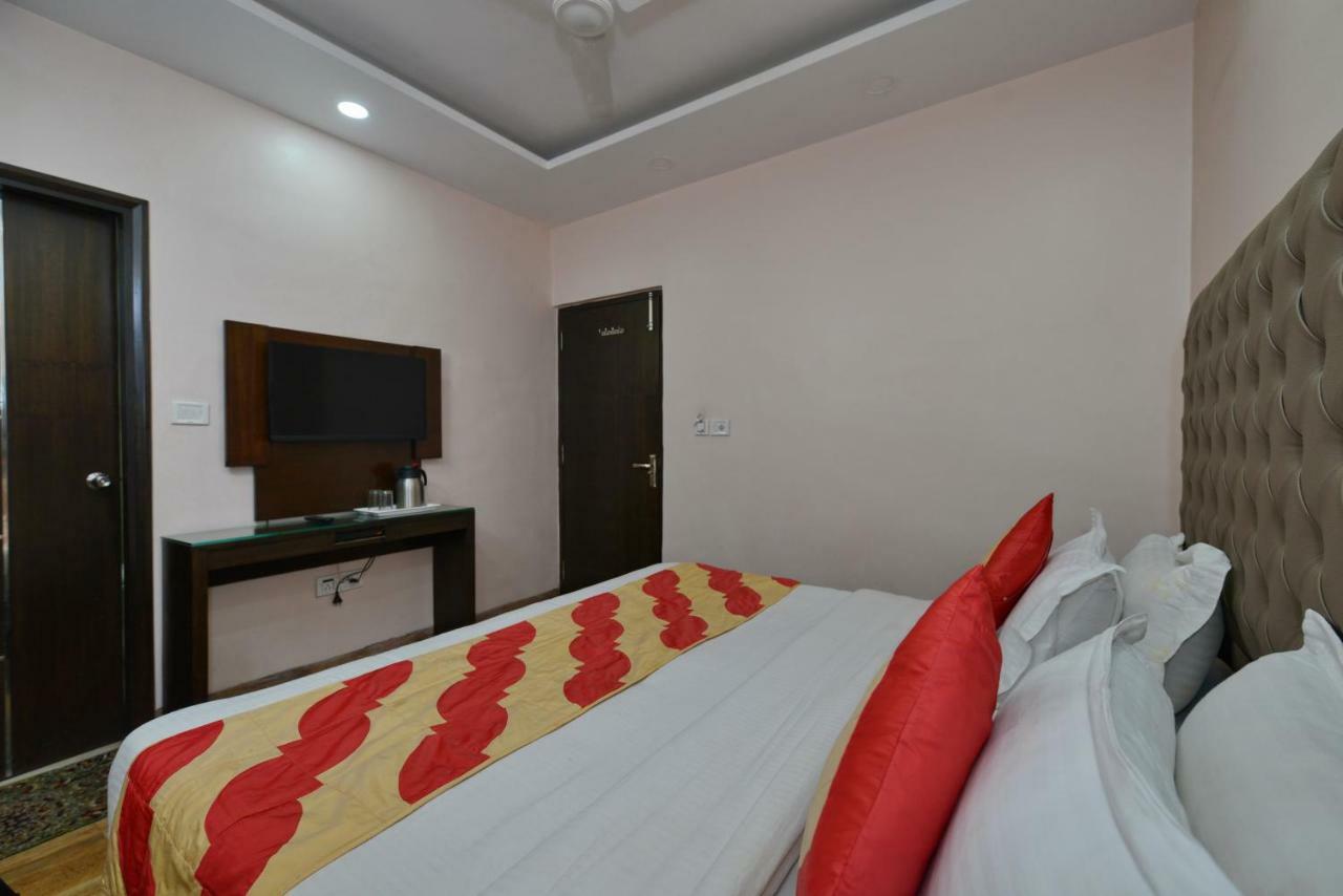 Hotel Kabeer New Delhi @ New Delhi Railway Station מראה חיצוני תמונה