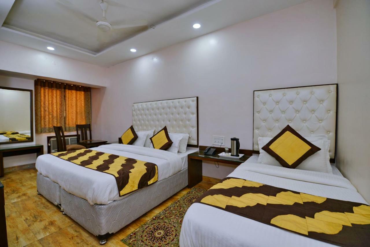 Hotel Kabeer New Delhi @ New Delhi Railway Station מראה חיצוני תמונה