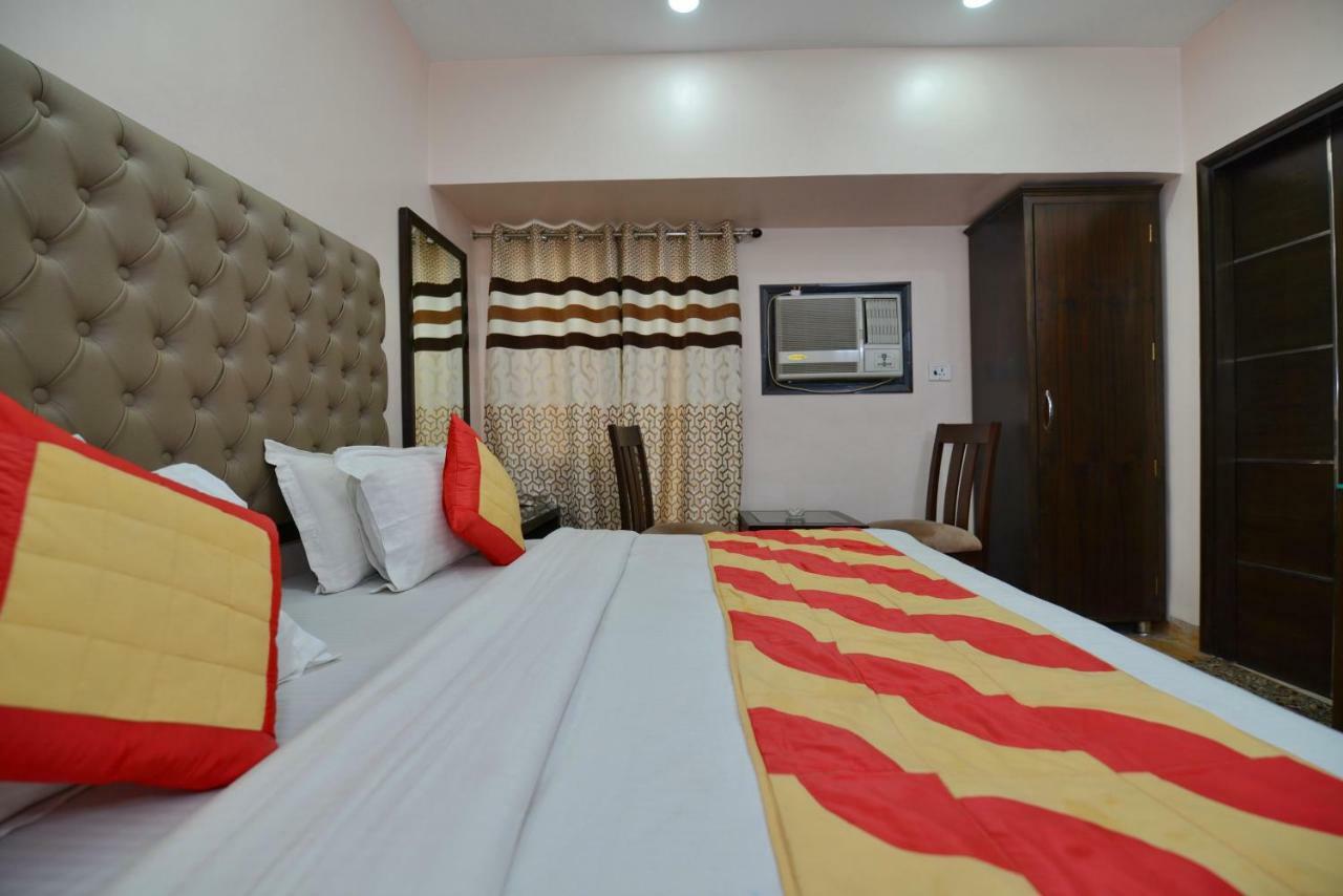 Hotel Kabeer New Delhi @ New Delhi Railway Station מראה חיצוני תמונה