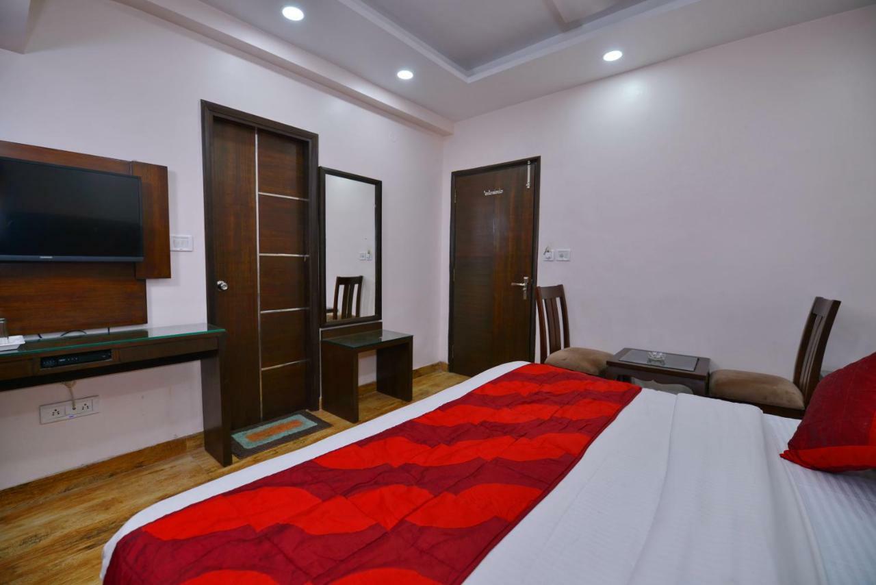 Hotel Kabeer New Delhi @ New Delhi Railway Station מראה חיצוני תמונה