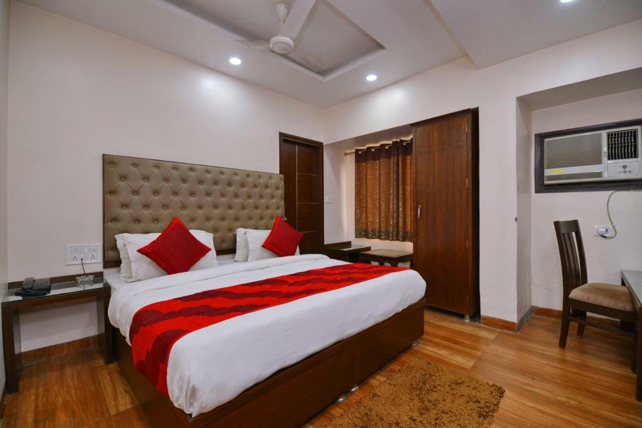 Hotel Kabeer New Delhi @ New Delhi Railway Station מראה חיצוני תמונה